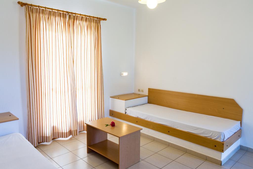 Ideal Hotel Kokkini Hani Bagian luar foto