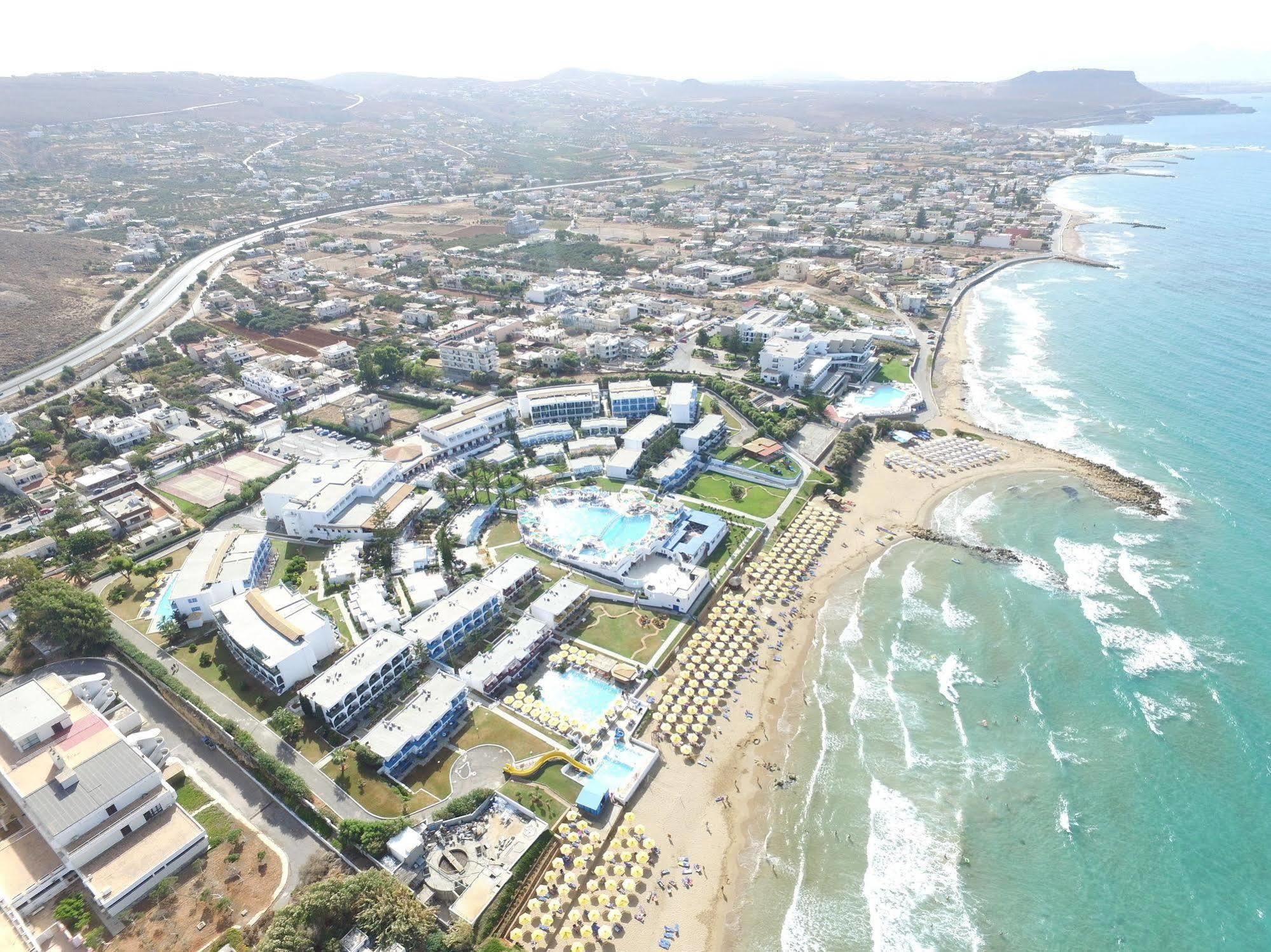 Ideal Hotel Kokkini Hani Bagian luar foto